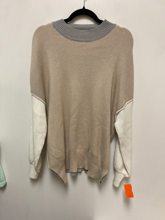 Sweater By Bke In Grey, Size: M
