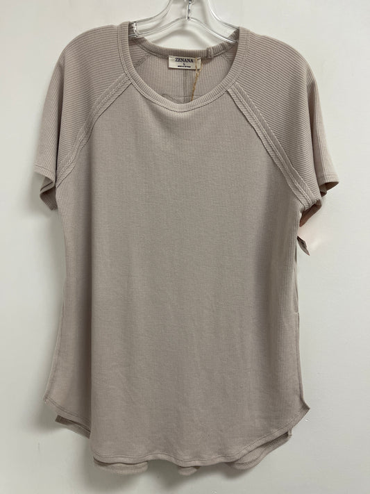 Top Short Sleeve By Zenana Outfitters In Grey, Size: L