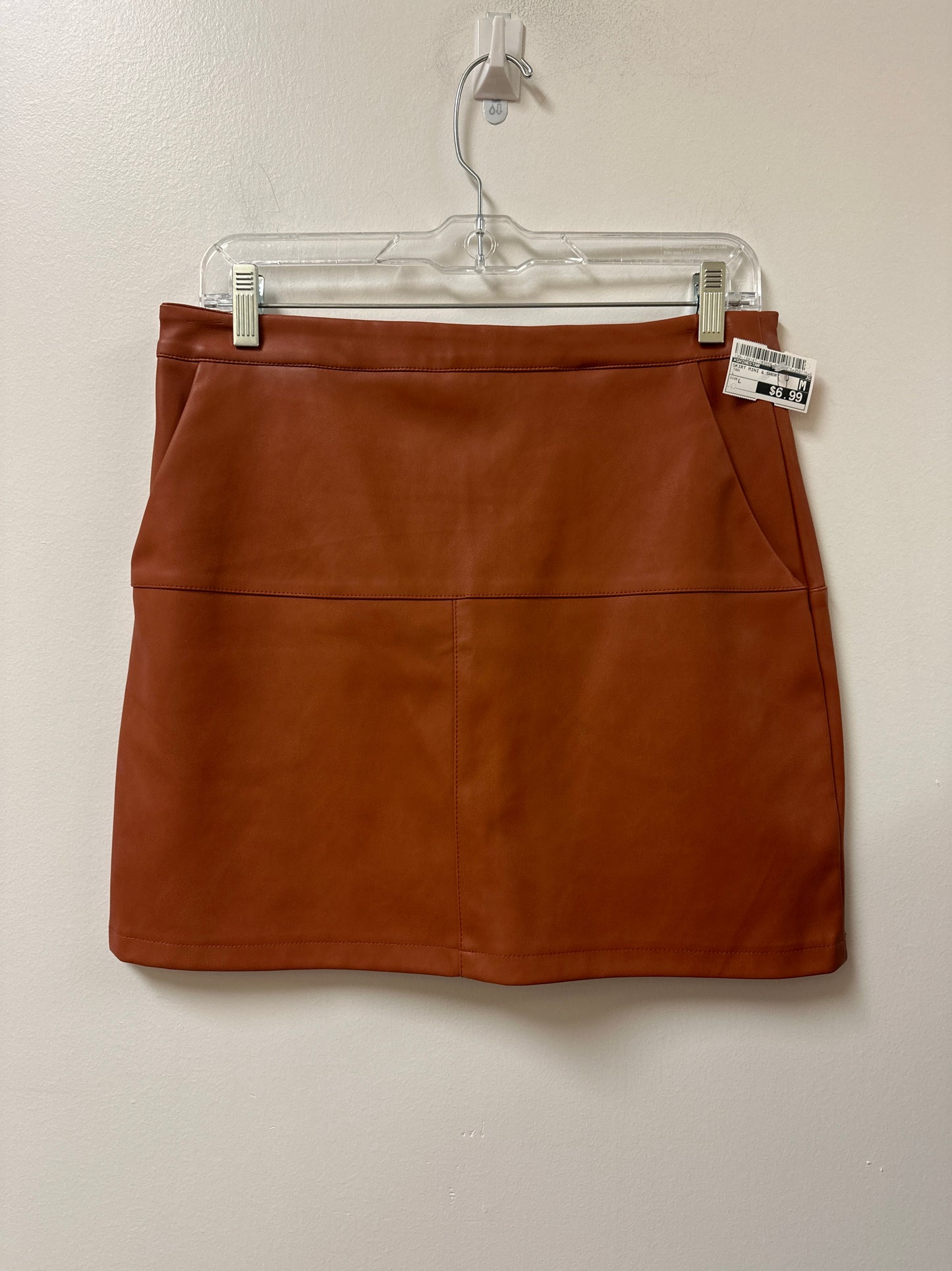Skirt Mini & Short By Shinestar In Tan, Size: L