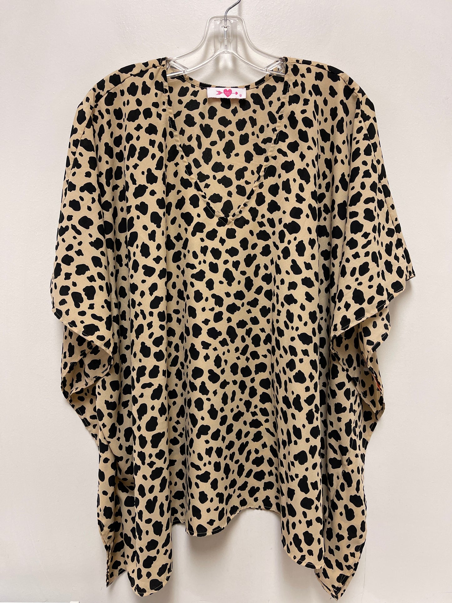 Tunic Short Sleeve By Buddy Love In Animal Print, Size: M