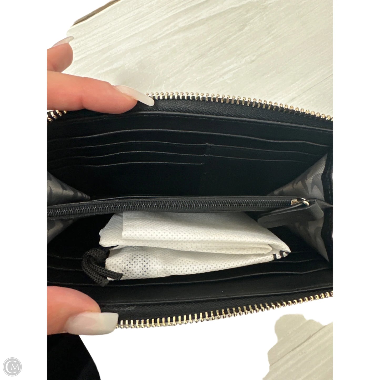 Wallet Leather By Cma, Size: Medium