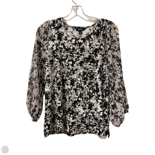 Top Long Sleeve By Simply Vera In Black & White, Size: M
