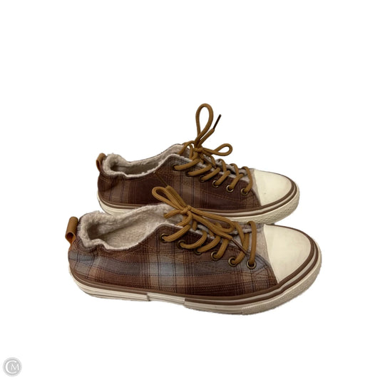 Shoes Sneakers By Clothes Mentor In Brown, Size: 10