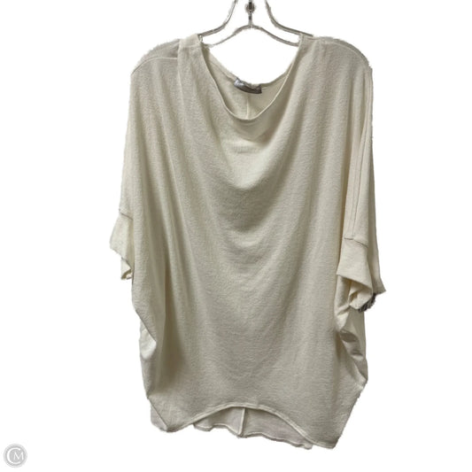 Top Long Sleeve By Clothes Mentor In Cream, Size: L