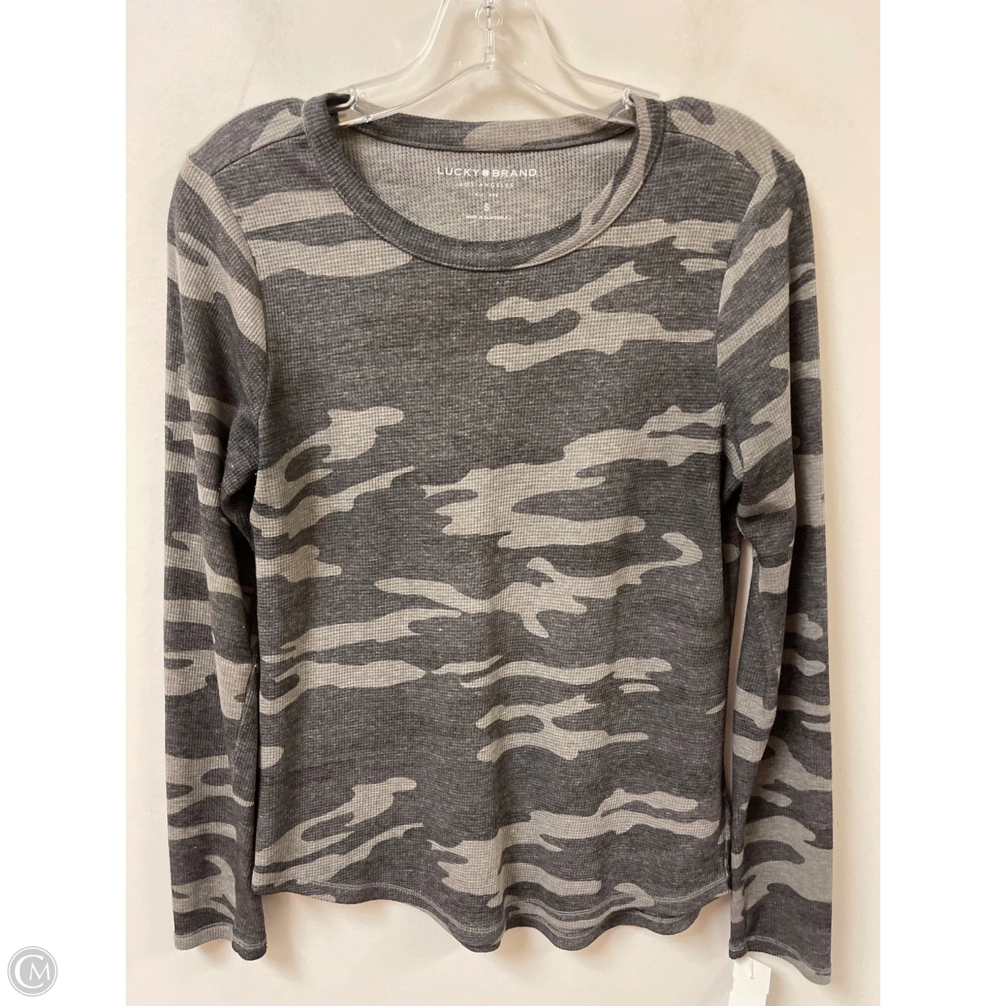Top Long Sleeve By Lucky Brand In Camouflage Print, Size: S
