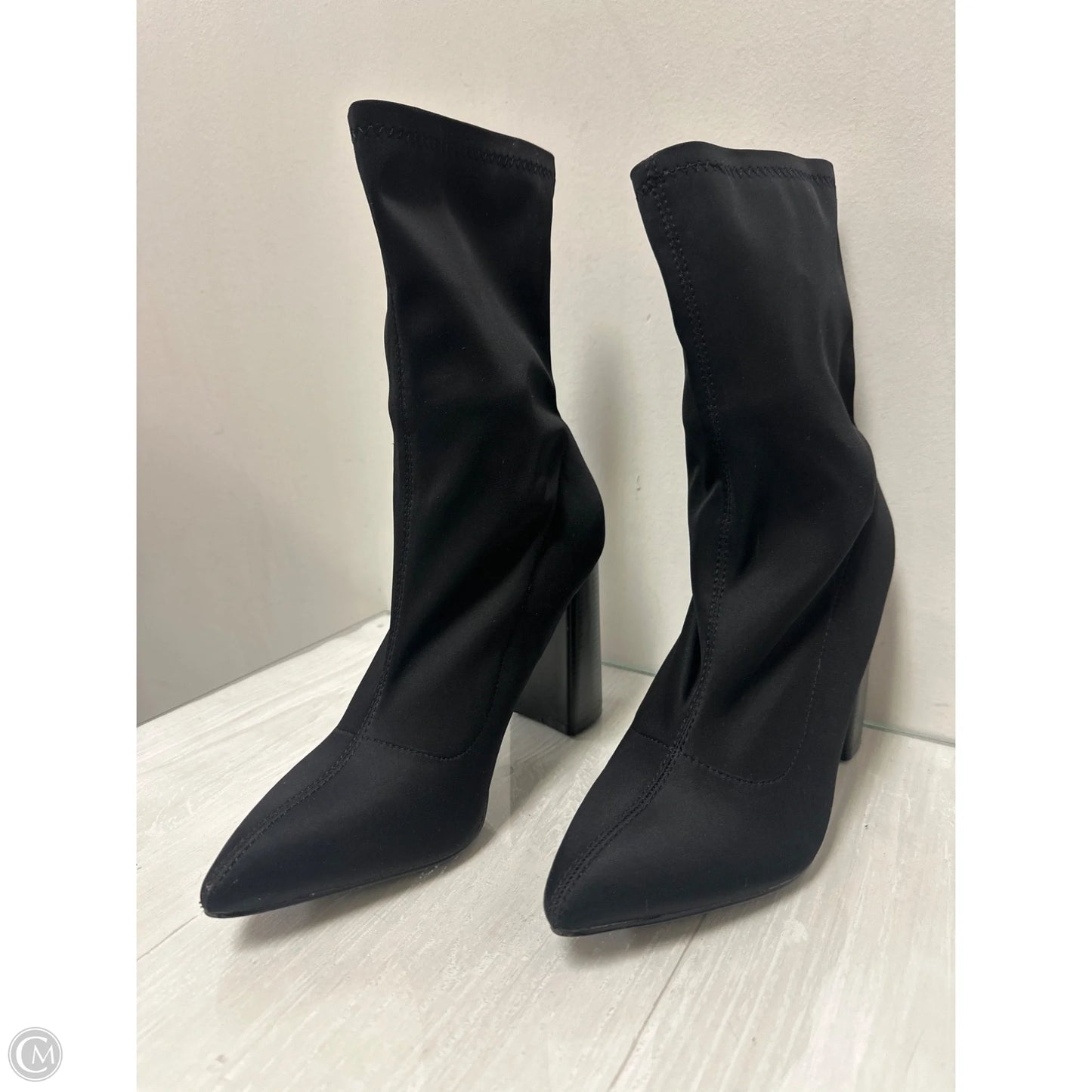 Boots Ankle Heels By Clothes Mentor In Black, Size: 7