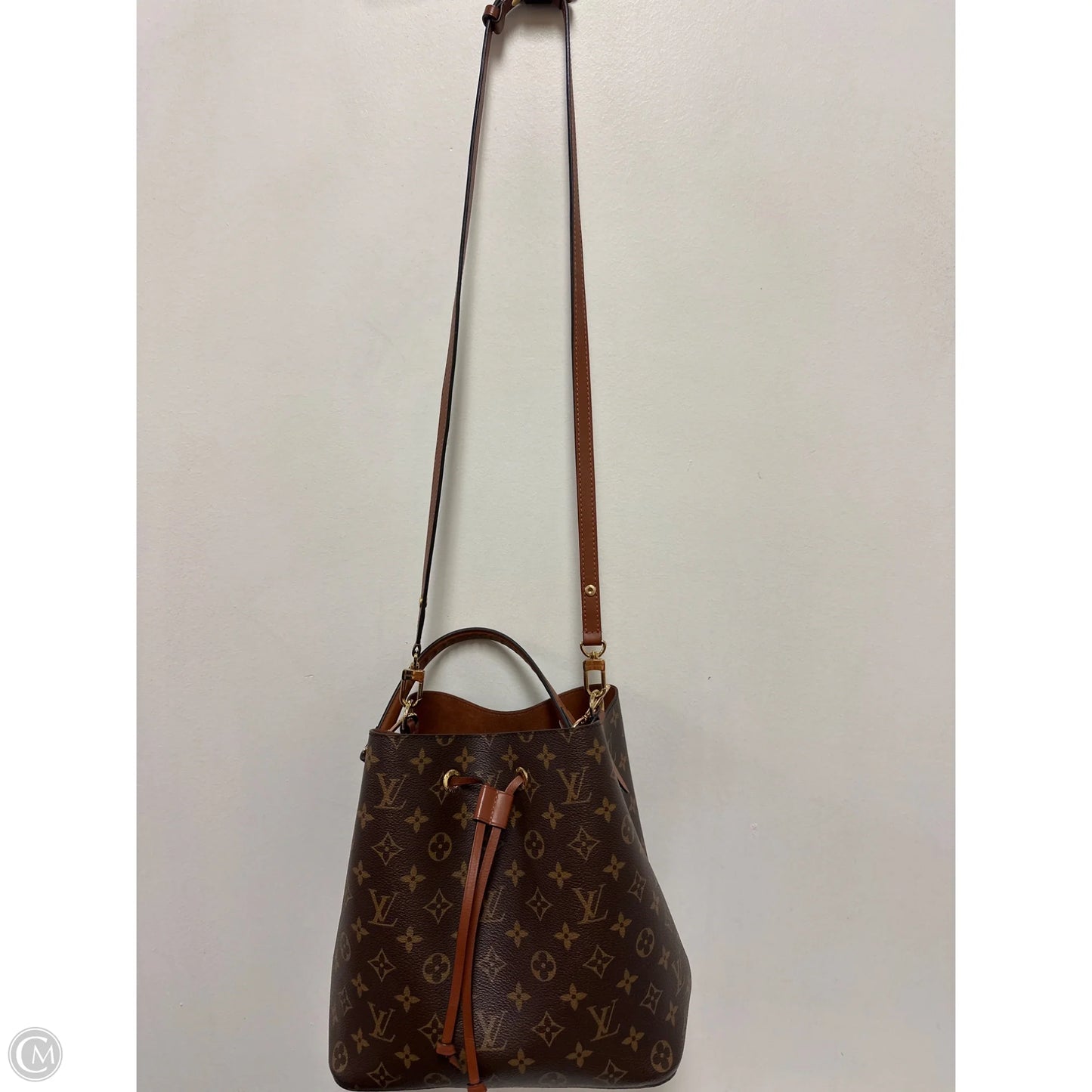 Handbag Luxury Designer By Louis Vuitton, Size: Large