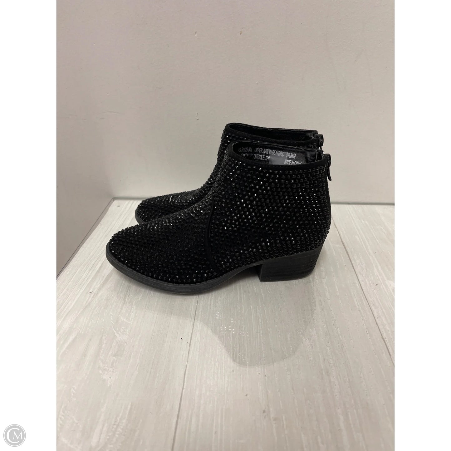 Boots Ankle Heels By Very G In Black, Size: 6