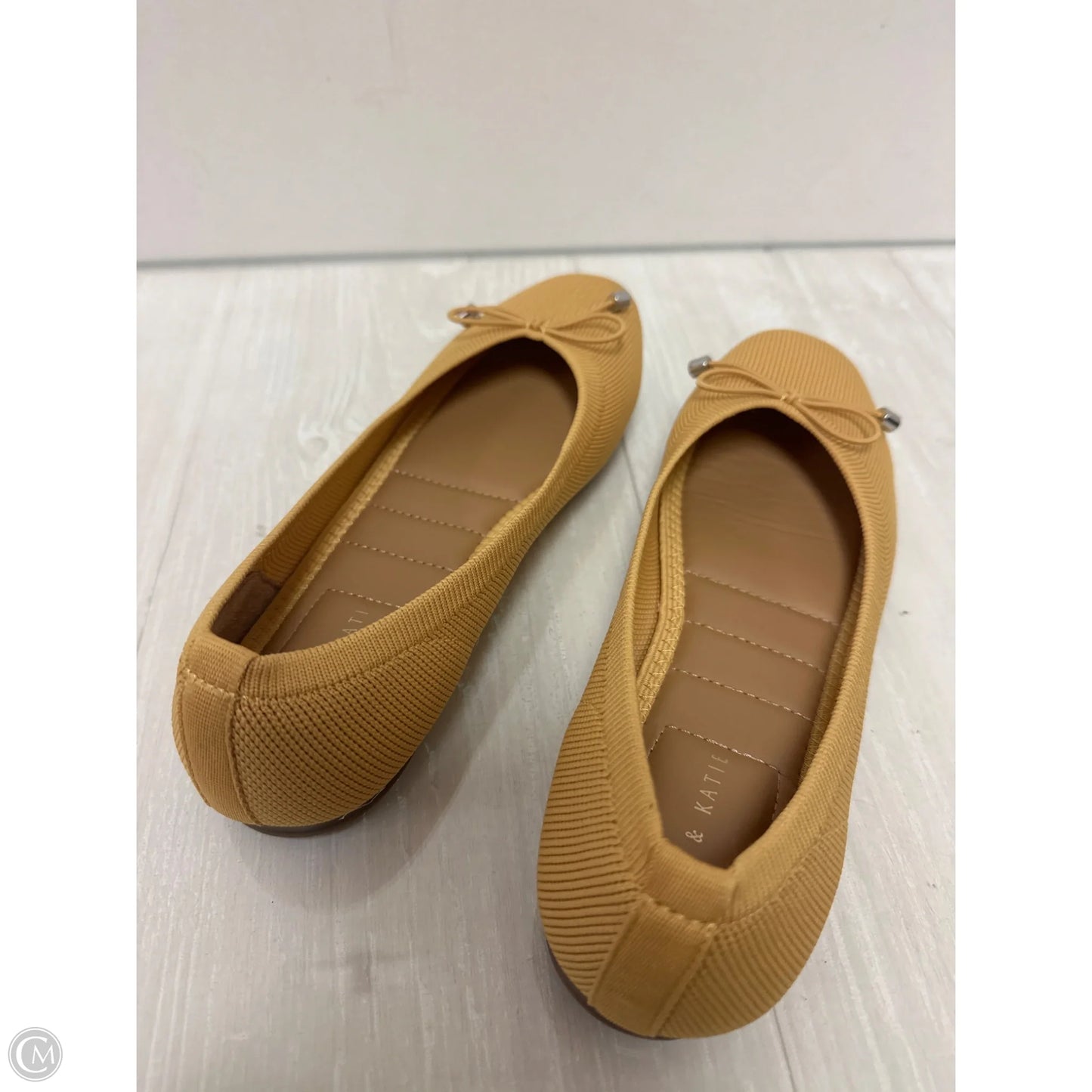 Shoes Flats By Kelly And Katie In Yellow, Size: 7
