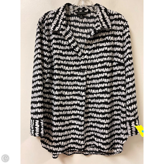 Top Long Sleeve By Investments In Black & White, Size: M