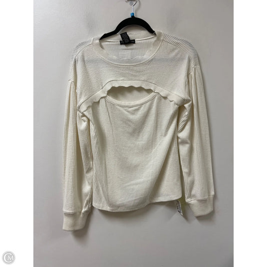 Sweater By Clothes Mentor In Cream, Size: S