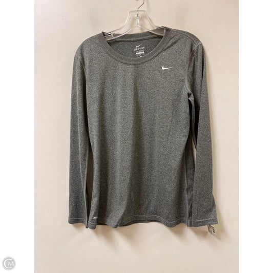 Athletic Top Long Sleeve Crewneck By Nike Apparel In Grey, Size: M