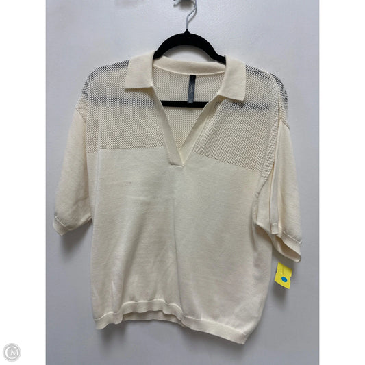 Sweater Short Sleeve By Clothes Mentor In Cream, Size: M