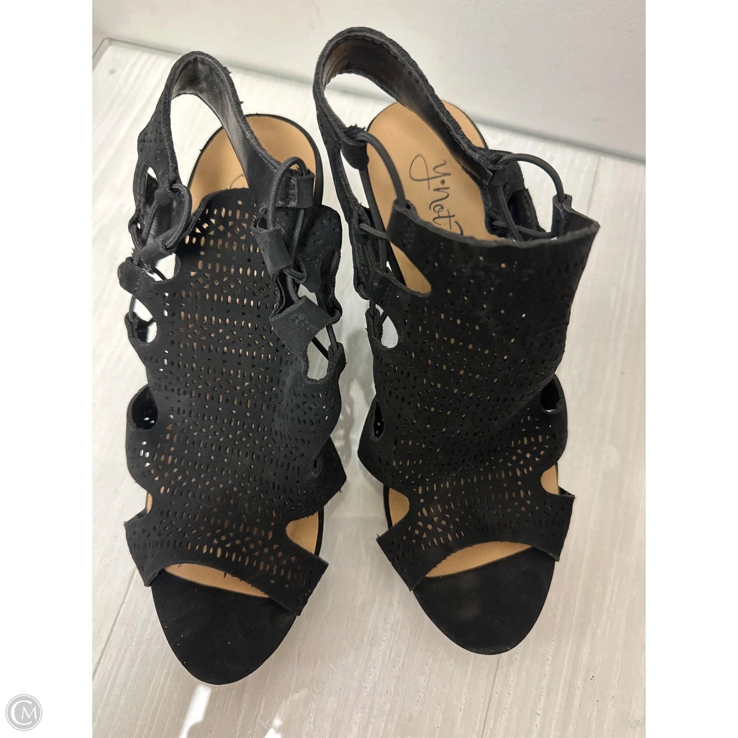 Sandals Heels Block By Clothes Mentor In Black, Size: 7.5