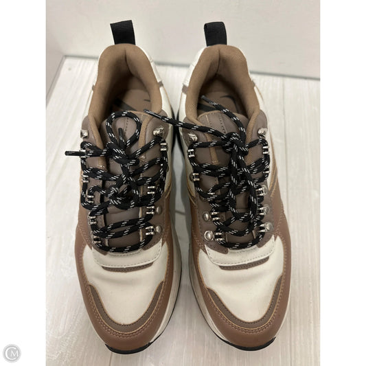 Shoes Sneakers By Zara In Tan, Size: 9.5