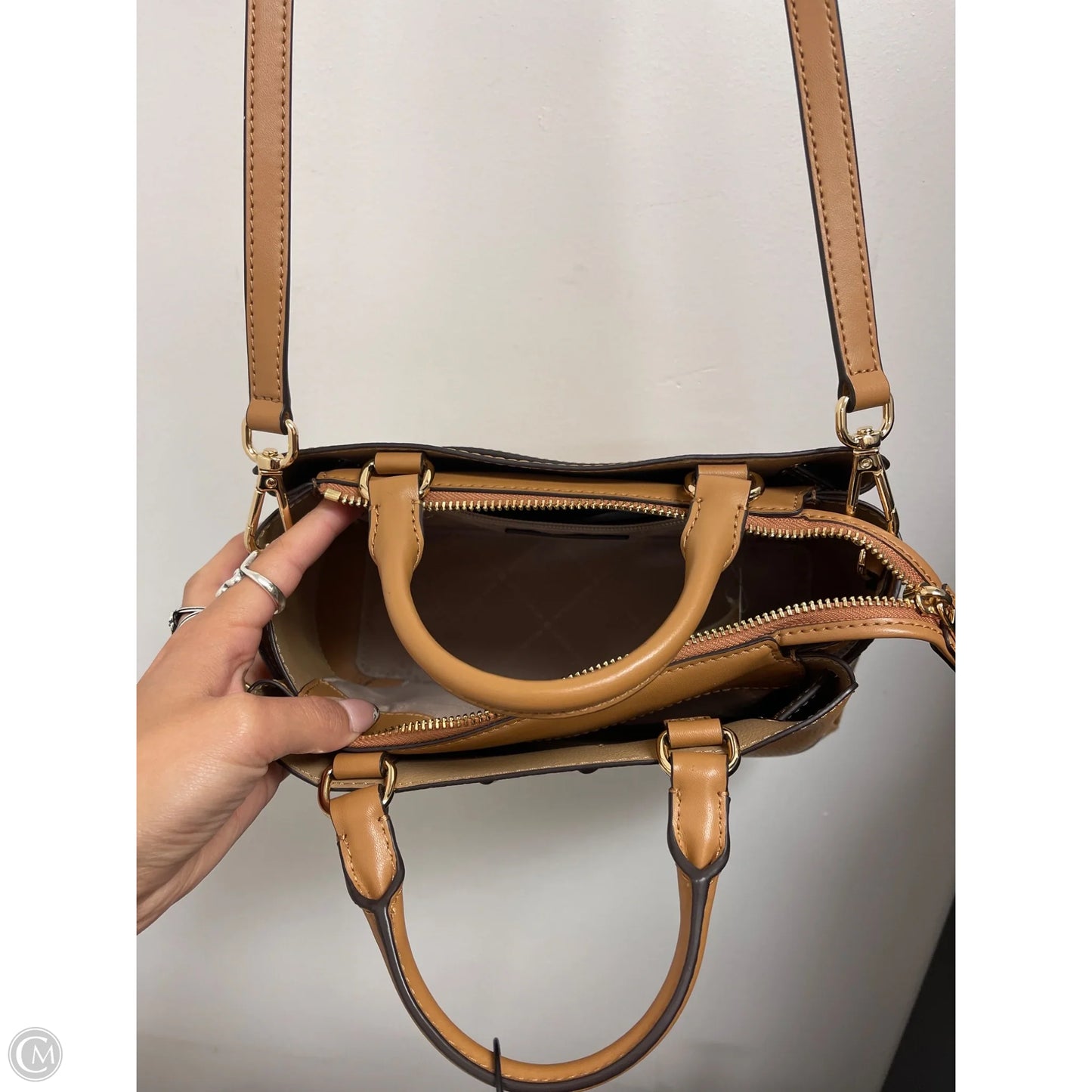 Handbag Designer By Michael Kors, Size: Medium