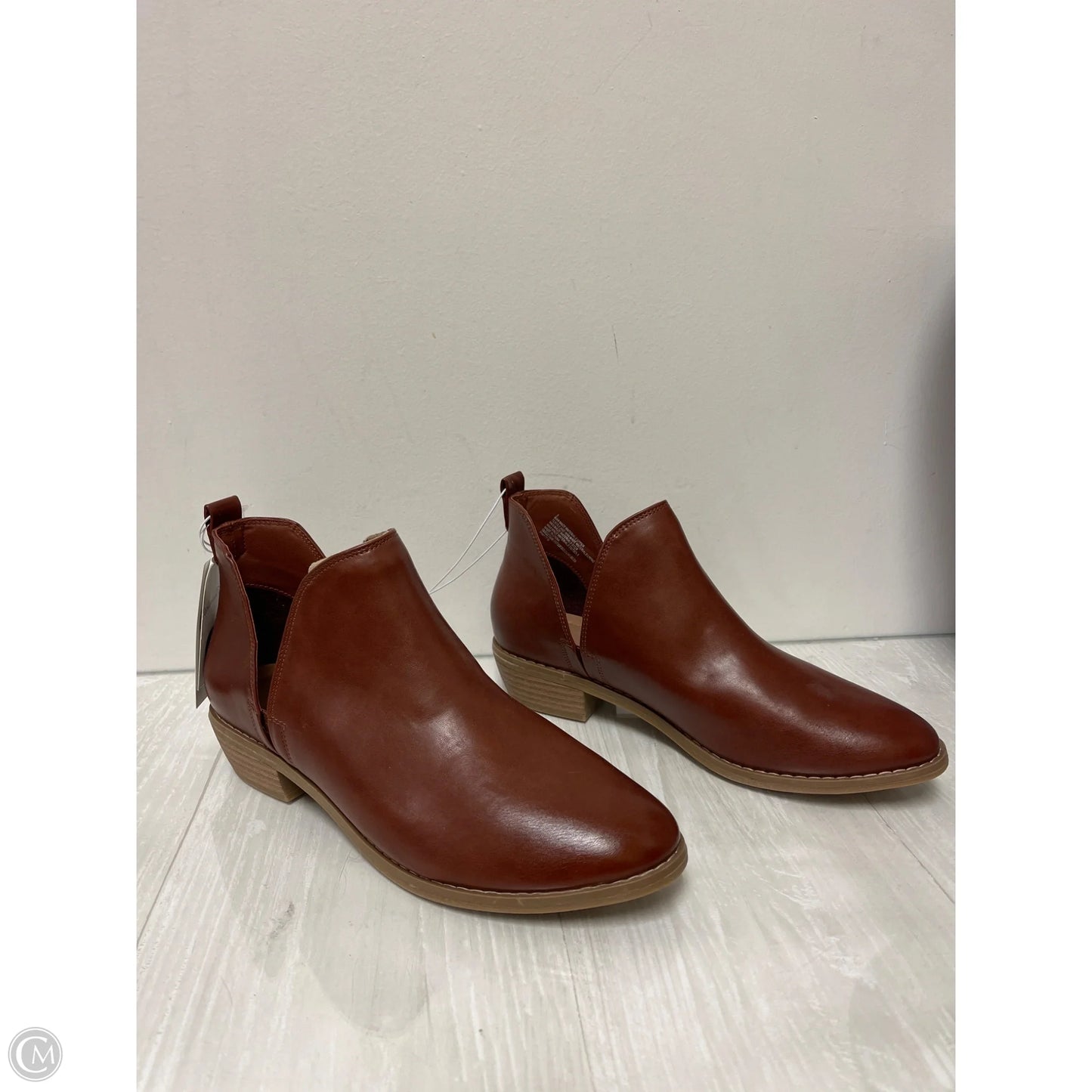 Boots Ankle Heels By Universal Thread In Brown, Size: 9