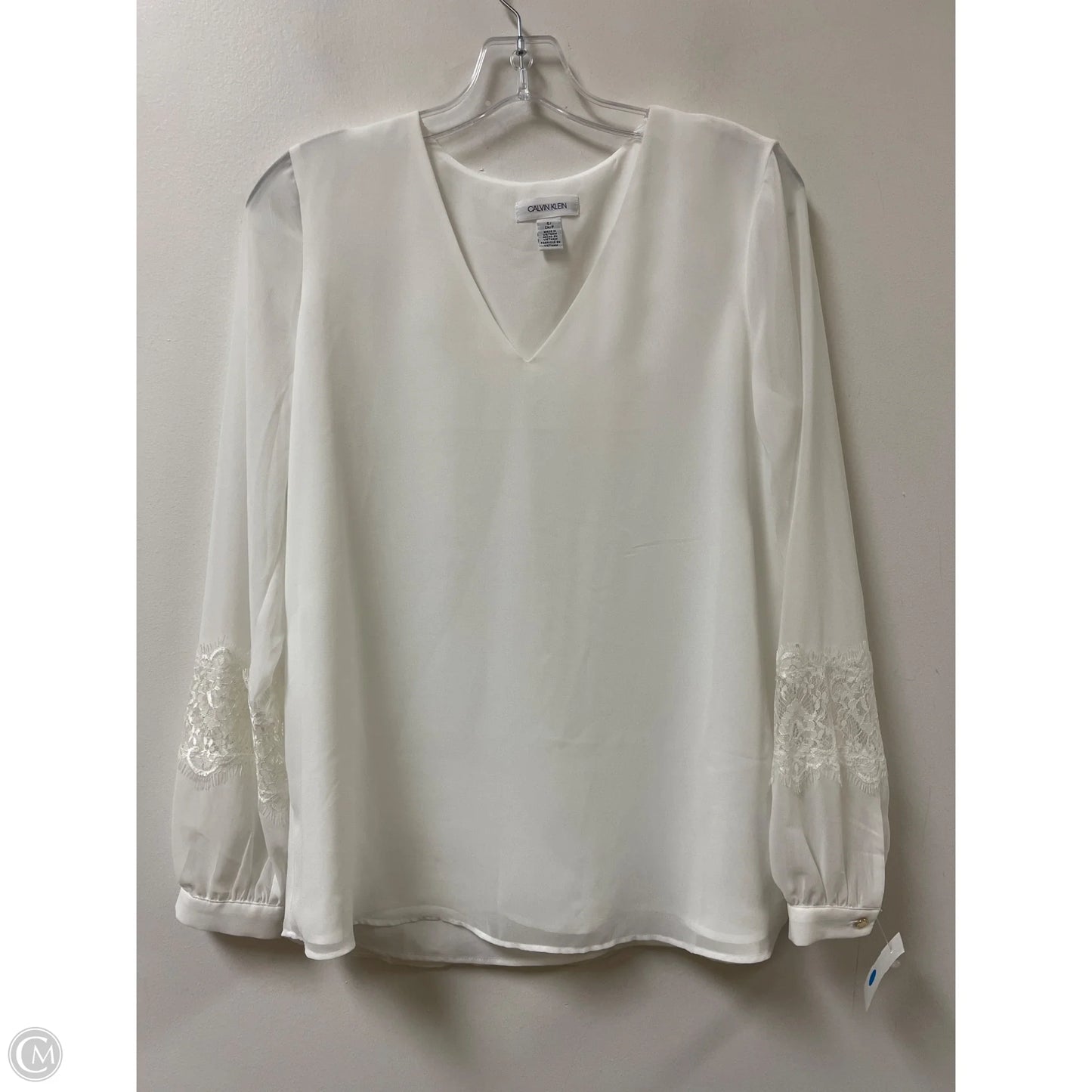 Top Long Sleeve By Calvin Klein In White, Size: S