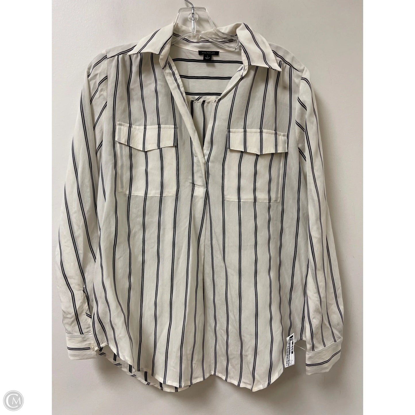 Top Long Sleeve By Ann Taylor In White, Size: S