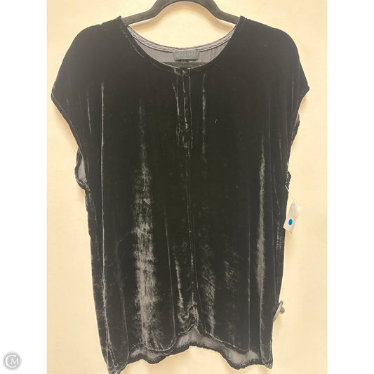 Top Short Sleeve By Cma In Black, Size: L