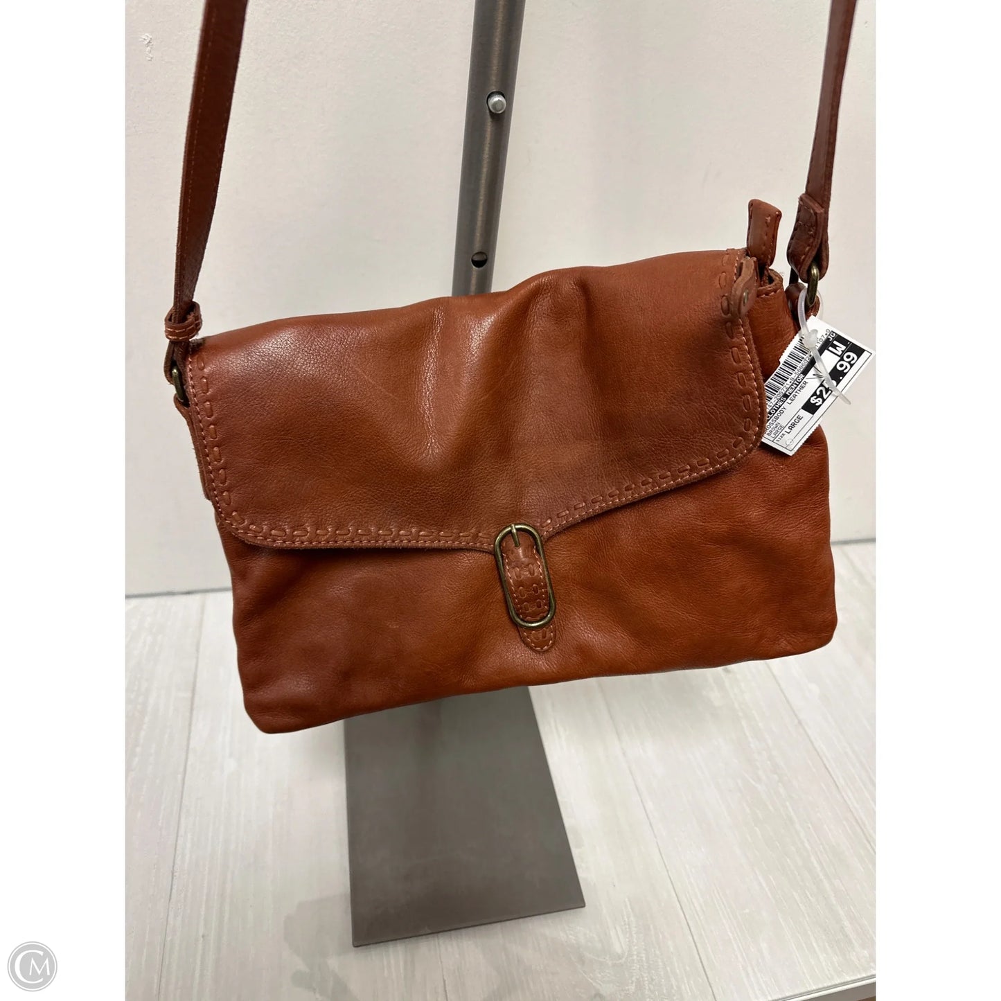 Crossbody Leather By Clothes Mentor, Size: Large