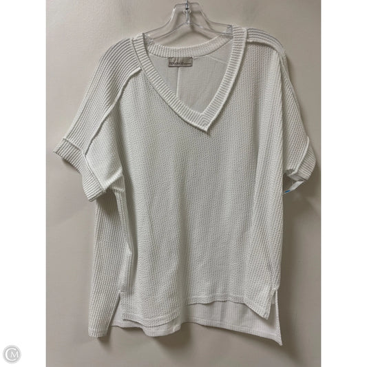 Top Short Sleeve By Zenana Outfitters In White, Size: M