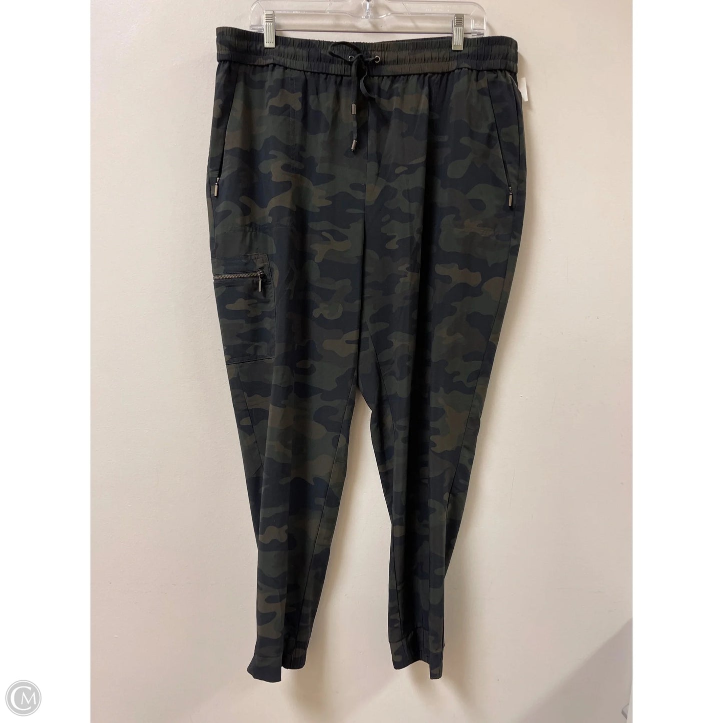 Athletic Pants By Chicos In Camouflage Print, Size: 14