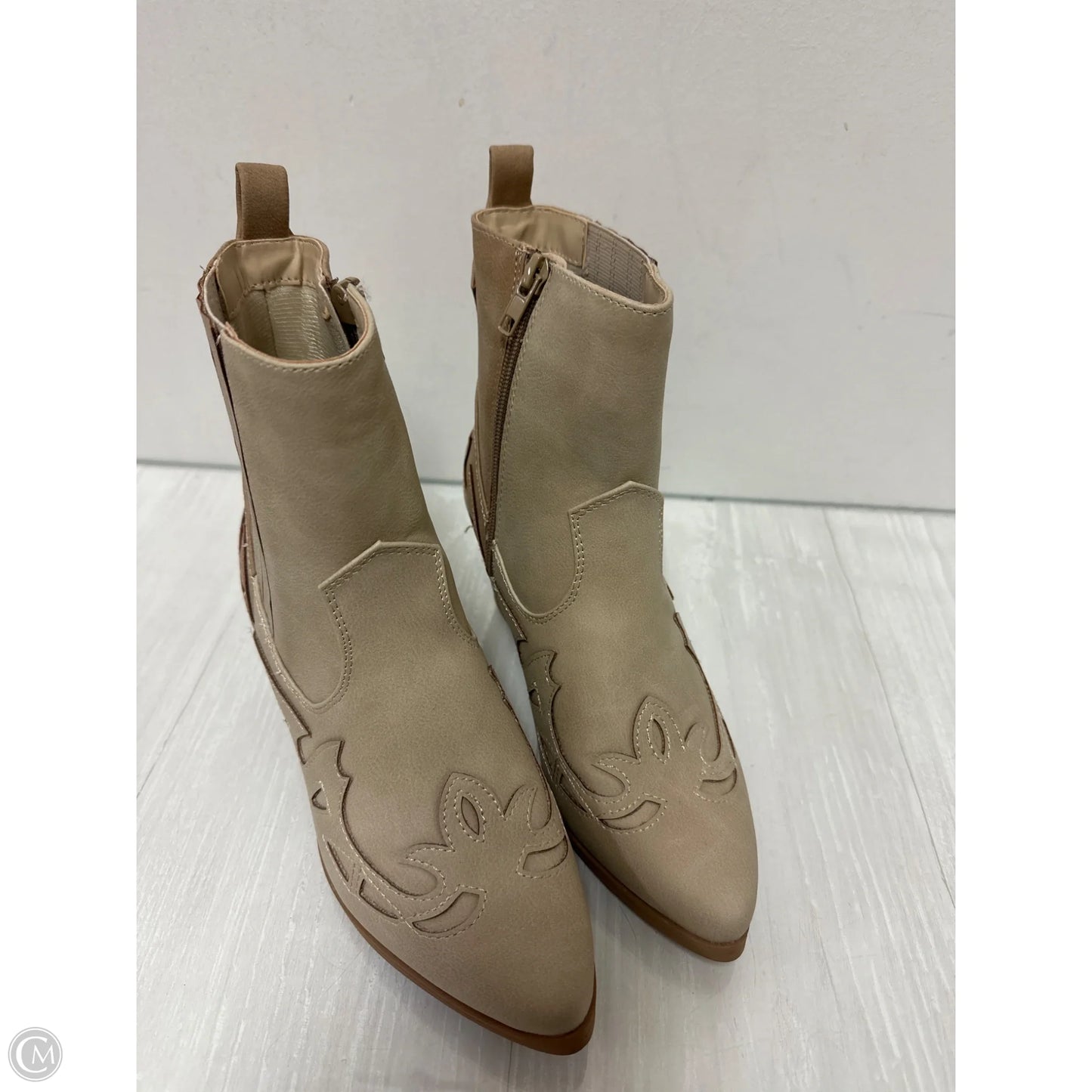 Boots Western By Soda In Tan, Size: 7