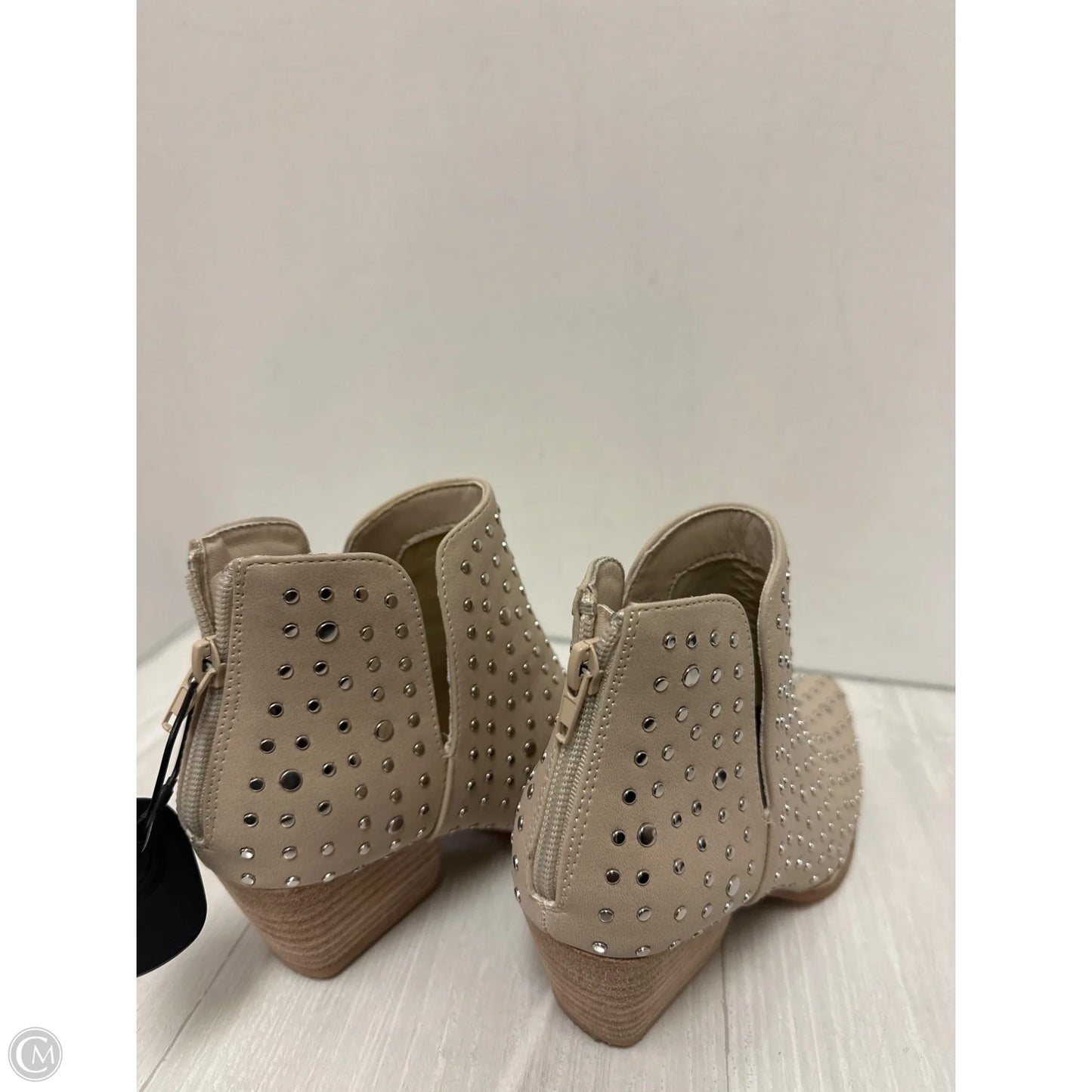 Boots Ankle Heels By Shu Shop In Cream, Size: 7