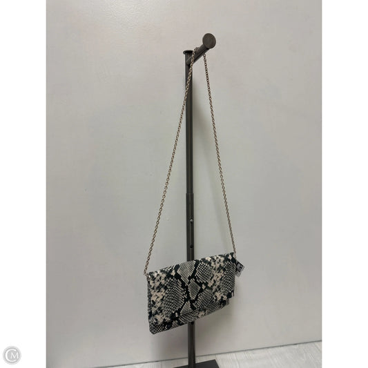 Clutch By Kelly And Katie, Size: Medium