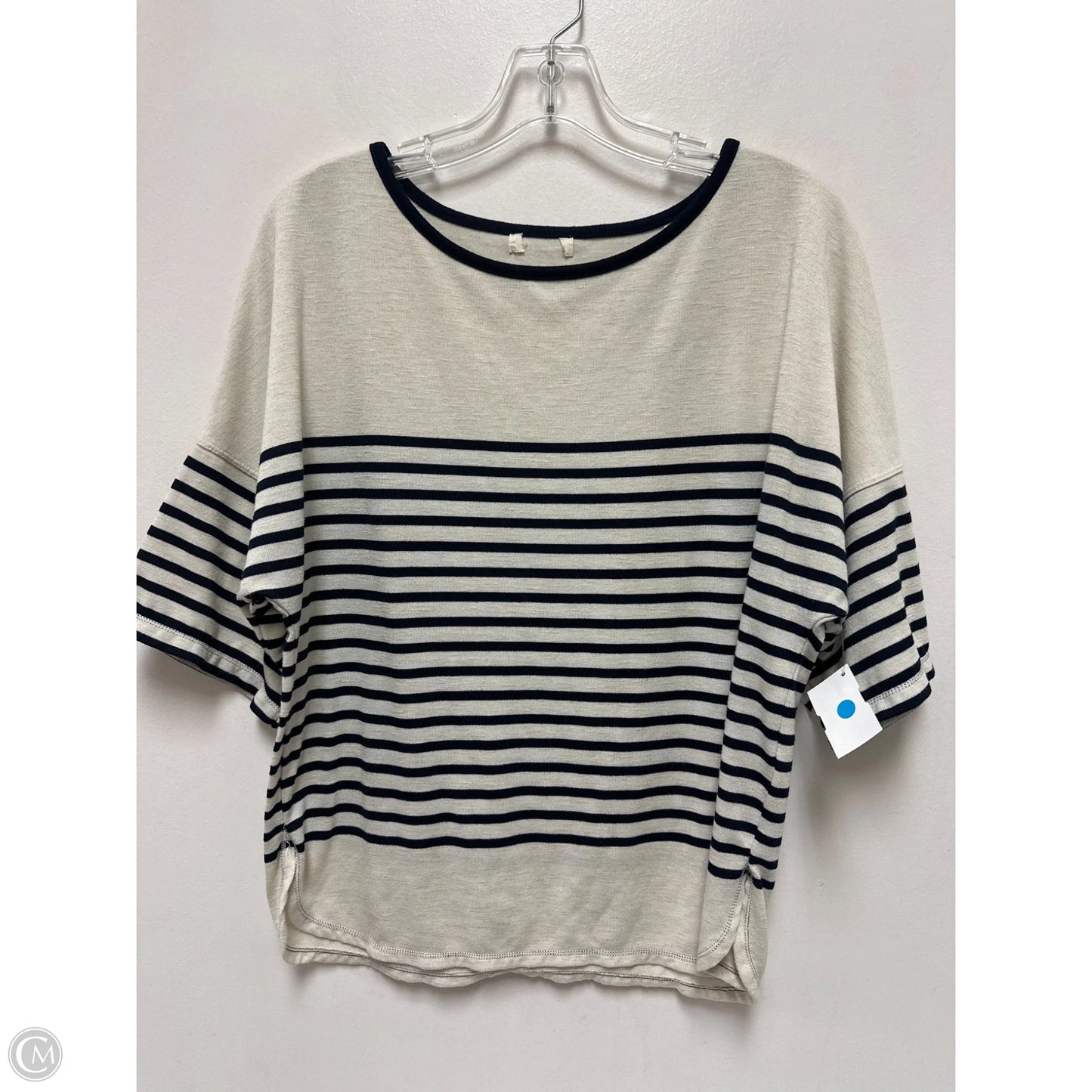 Top Short Sleeve By Clothes Mentor In Striped Pattern, Size: M