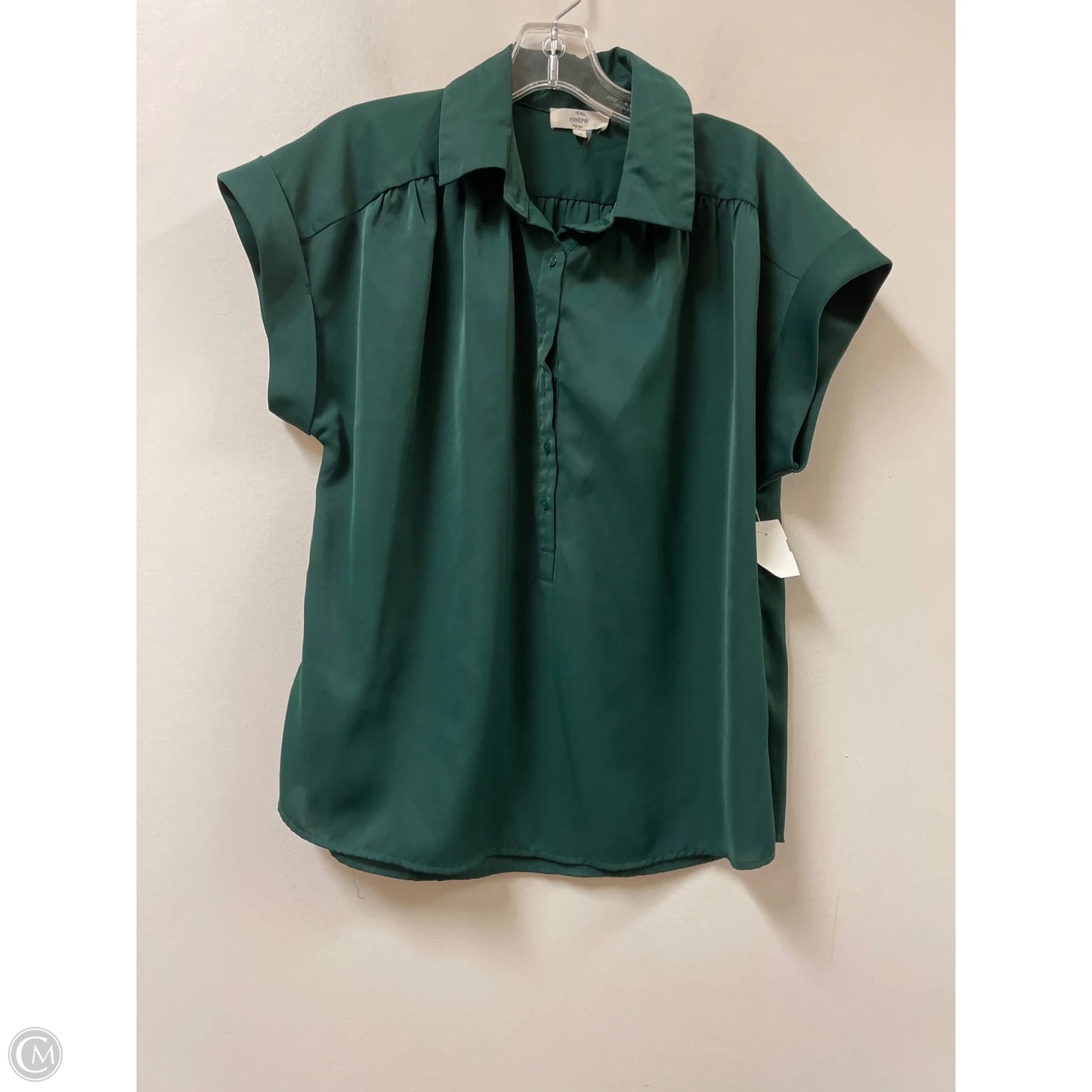 Top Short Sleeve By Entro In Green, Size: S