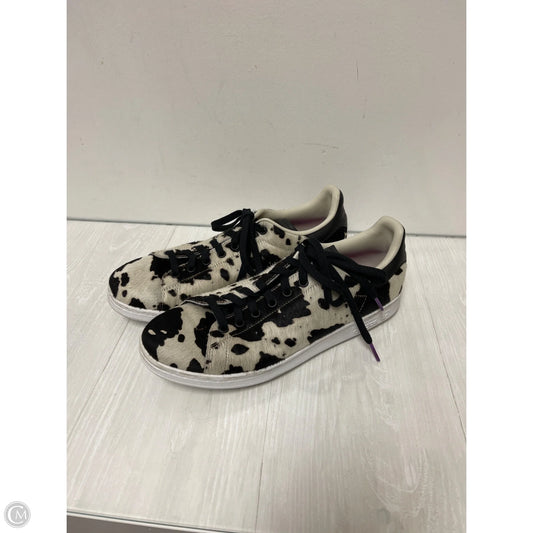 Shoes Sneakers By Adidas In Animal Print, Size: 11