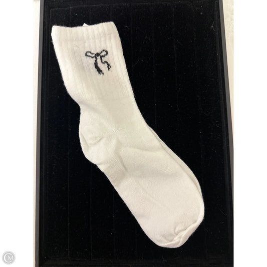 Socks By Clothes Mentor In White, Size: 0