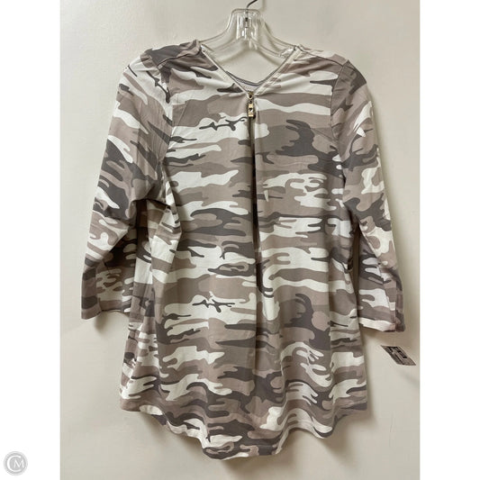 Top Long Sleeve By Belle By Kim Gravel In Camouflage Print, Size: L