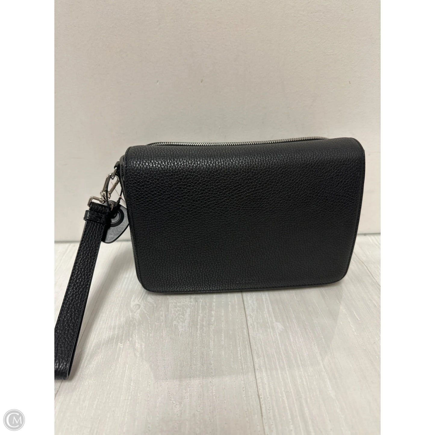 Wristlet Leather By Bally, Size: Large