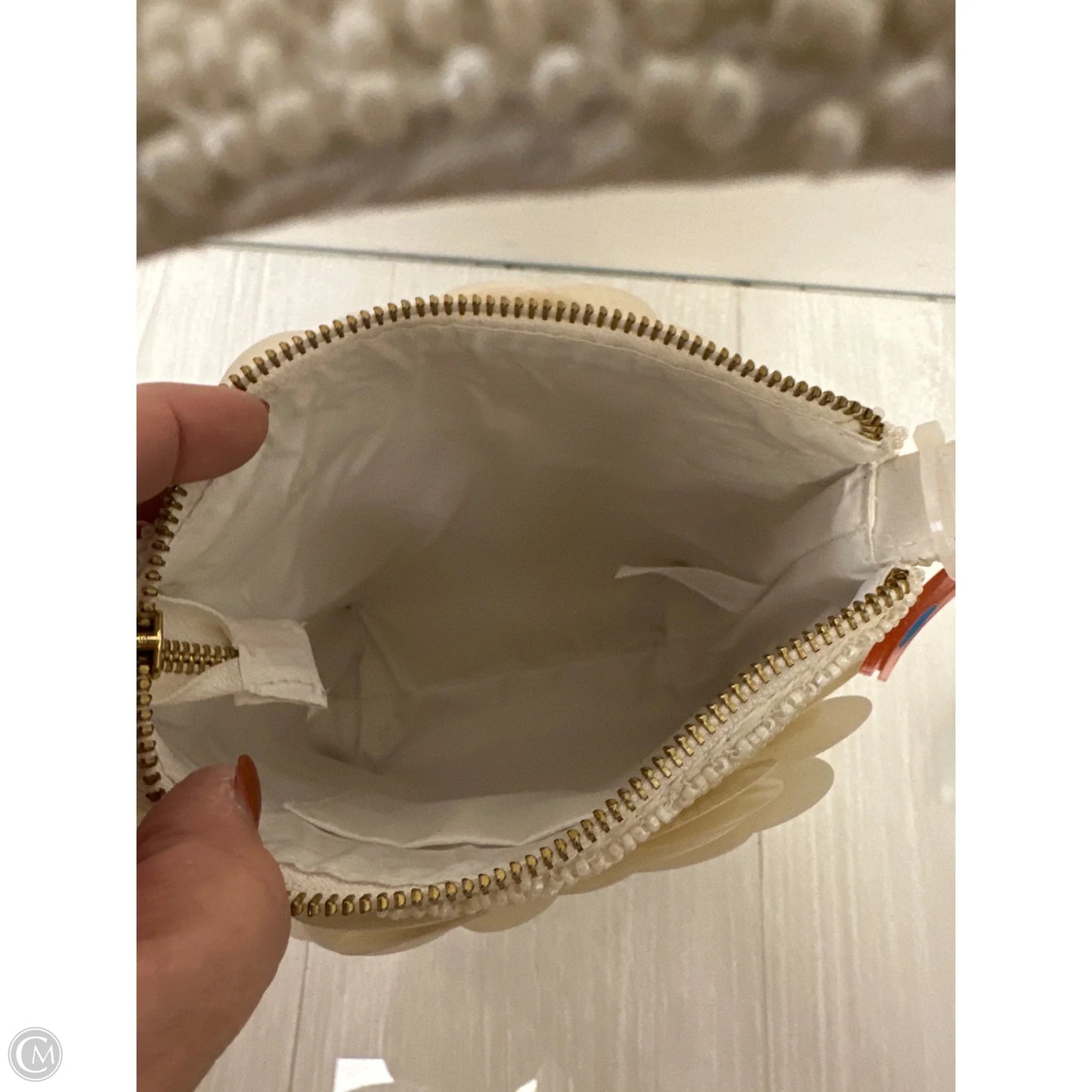 Handbag By Clothes Mentor, Size: Medium