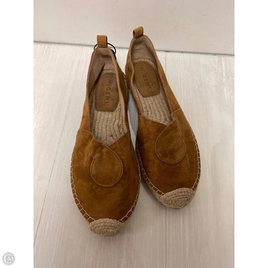 Shoes Flats By Cma In Brown, Size: 8.5
