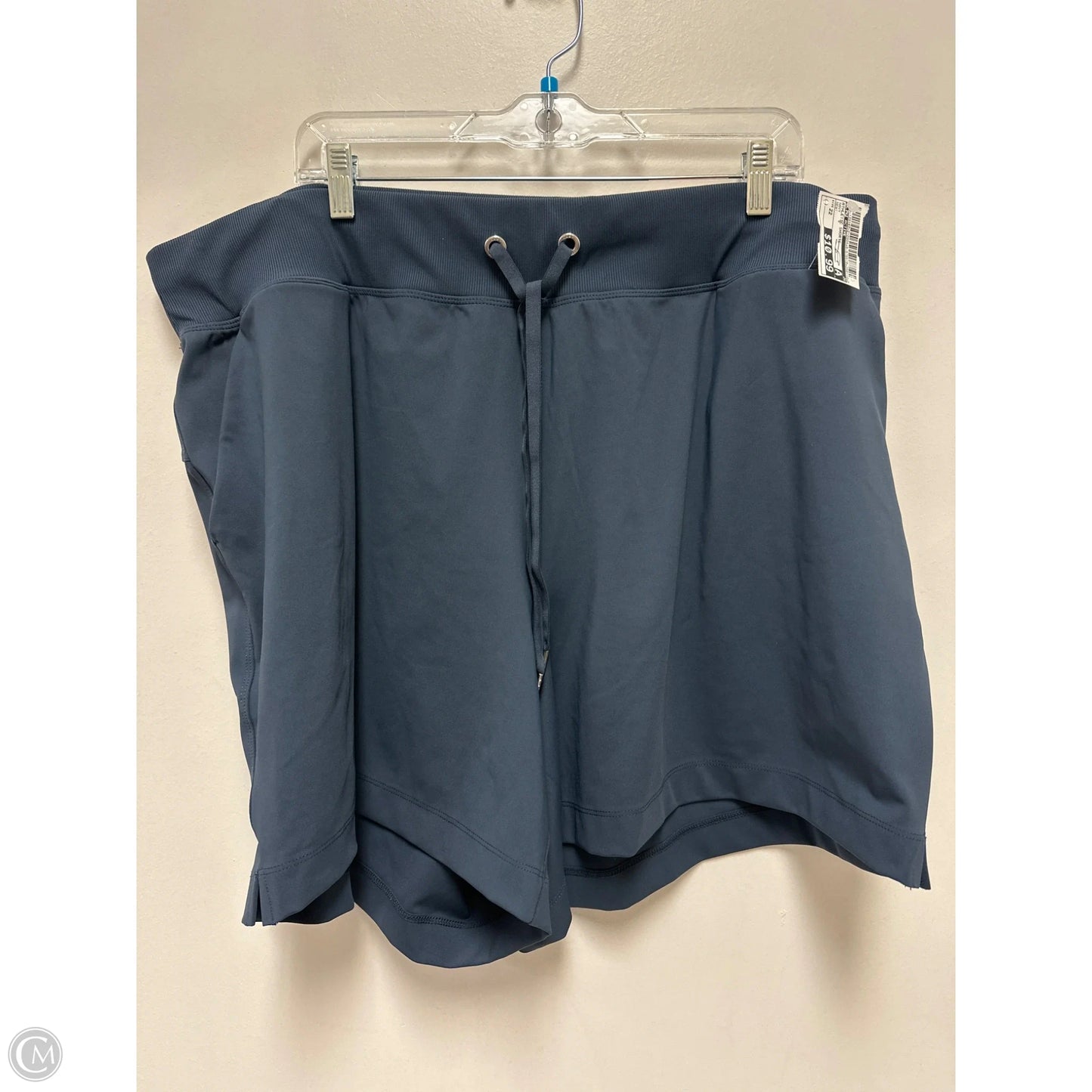 Athletic Shorts By Livi Active In Navy, Size: 22