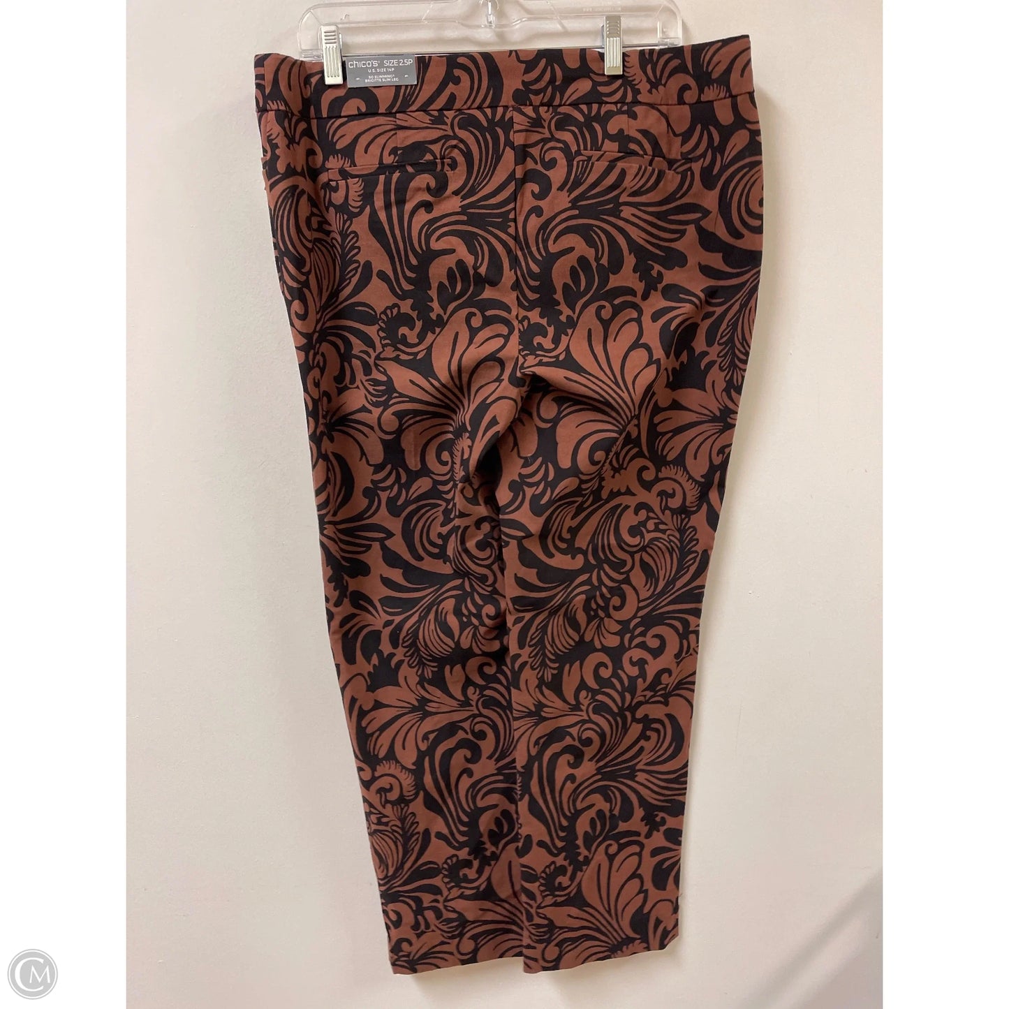 Pants Cropped By Chicos In Brown, Size: 14