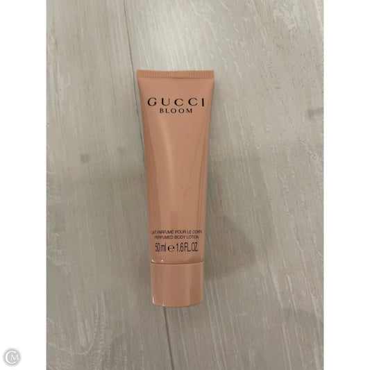 Accessory Designer Tag By Gucci