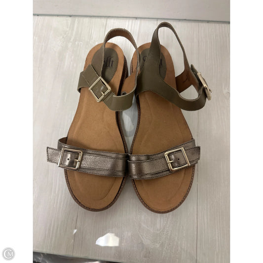 Sandals Flats By Sofft In Green, Size: 7.5
