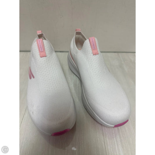Shoes Athletic By Skechers In White, Size: 8.5