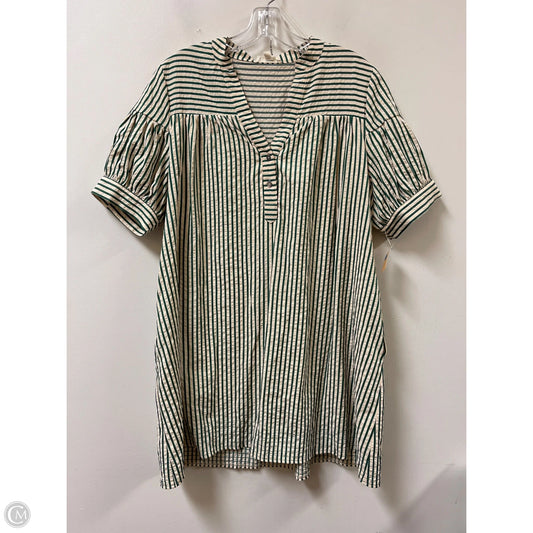 Dress Casual Short By Entro In Green, Size: M