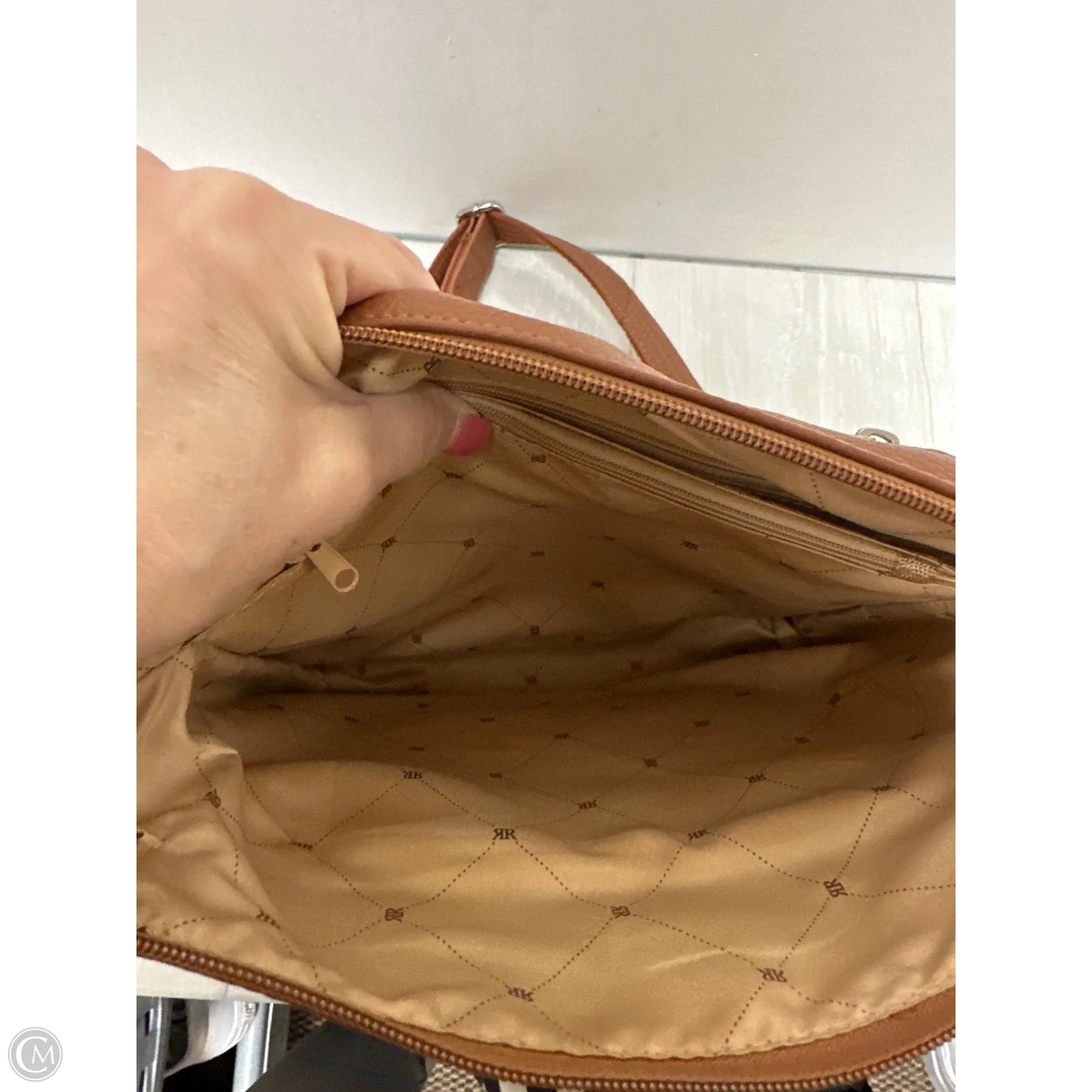 Handbag By Clothes Mentor, Size: Medium