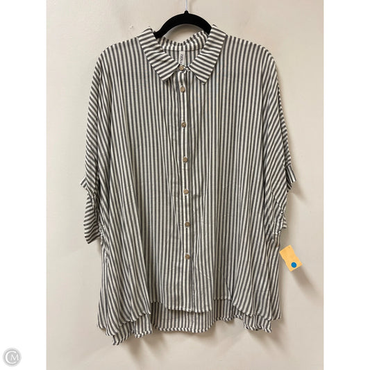 Blouse Short Sleeve By Zenana In Grey, Size: Xl