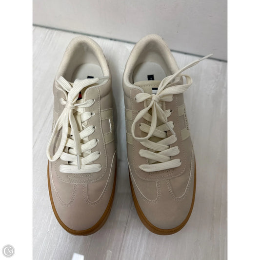 Shoes Sneakers By Tommy Hilfiger In Cream, Size: 9