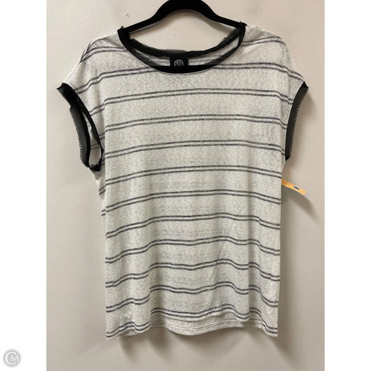 Top Short Sleeve By Bobeau In White, Size: L