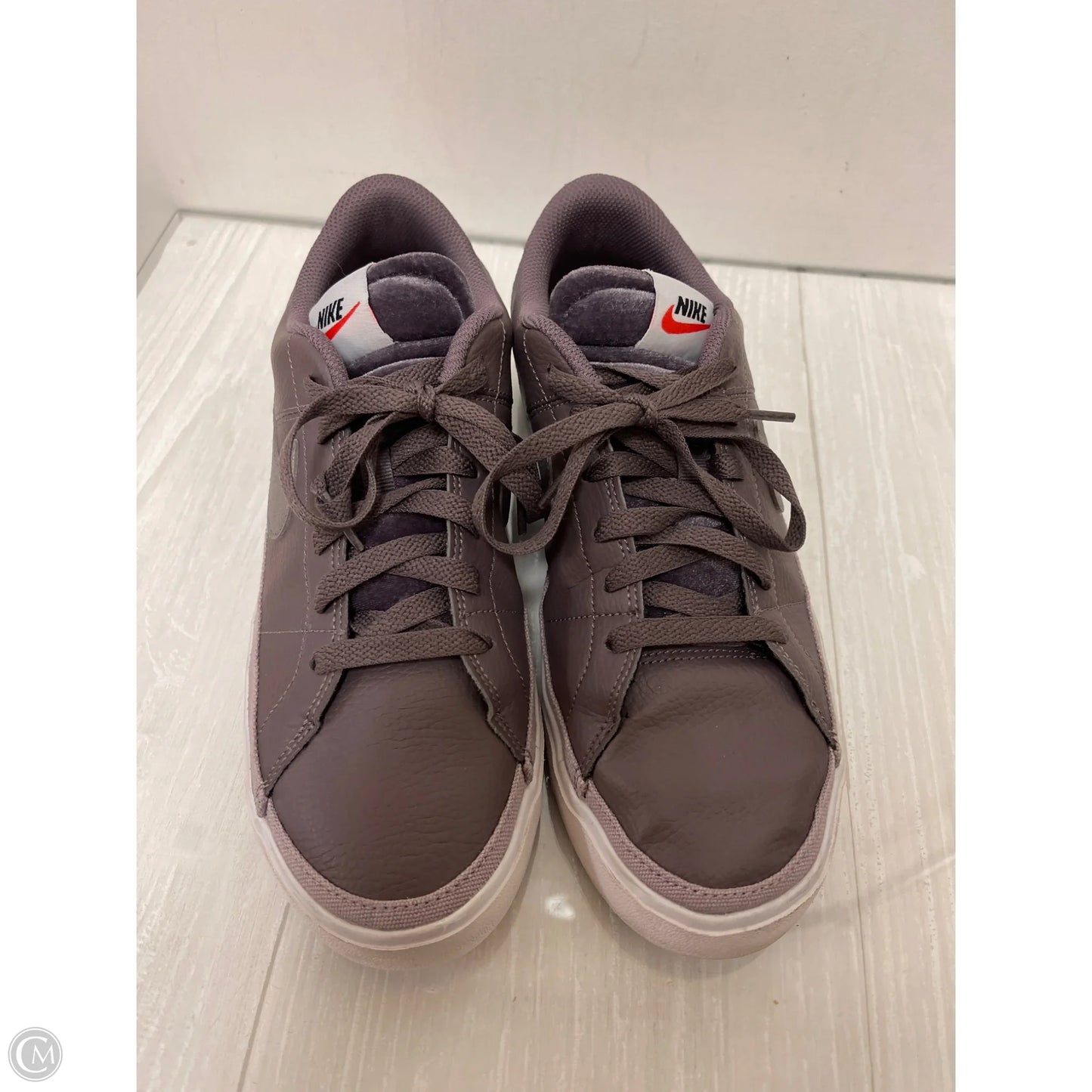 Shoes Sneakers By Nike In Purple, Size: 9