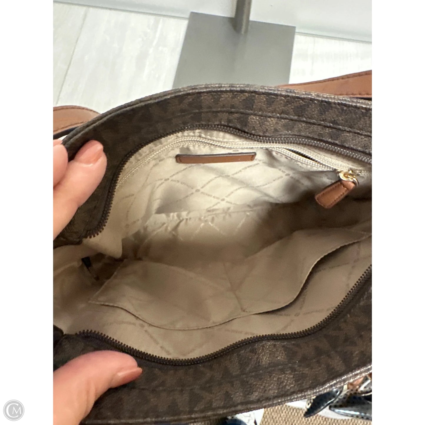 Handbag Designer By Michael Kors, Size: Large